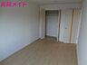 室内：別部屋反転参考写真です