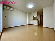 同型参考写真です