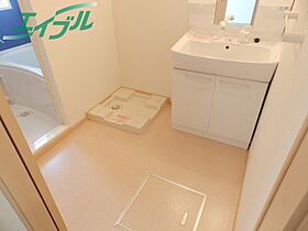 シェル　ラシーヌII 201 ｜ 三重県桑名市大字和泉（賃貸アパート2LDK・2階・58.75㎡） その8