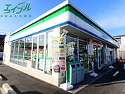 ファミリーマート桑名江場店 292m