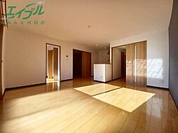 ラウレア 1階2LDKのリビング/ダイニング