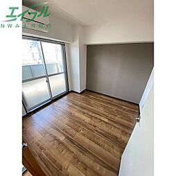 ハイツ富田3 3階3LDKのリビング/ダイニング