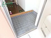 別部屋反転参考写真です。