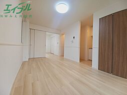 インフィニート 1階1LDKのリビング/ダイニング