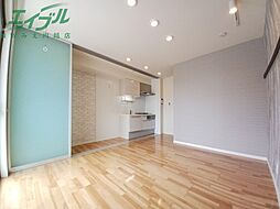 カトレヤ 1階ワンルームのリビング/ダイニング