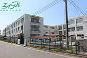 桑名市立明正中学校 2529m