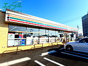 セブンイレブン朝日町小向店 881m