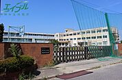 桑名市立城南小学校 668m