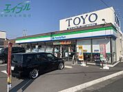 ファミリーマート四日市茂福町店 495m