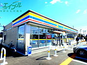 ミニストップ四日市天カ須賀店 303m