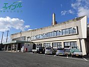 朝日町役場 833m