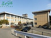 四日市市立朝明中学校 4424m