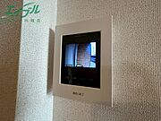 別部屋反転同型写真