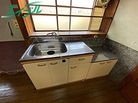 伊藤借家  ｜ 三重県四日市市西伊倉町（賃貸一戸建2K・1階・43.70㎡） その4