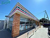 セブンイレブン四日市北浜田町店 80m