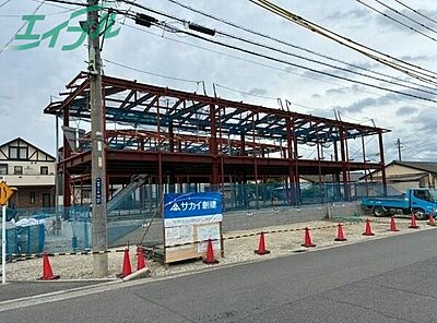 外観:建築中 外観:建築中