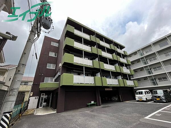 ノーブルライフ A棟 1B｜三重県四日市市大井手１丁目(賃貸マンション3LDK・1階・65.45㎡)の写真 その1