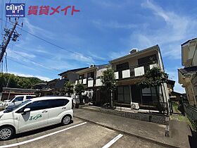 ヴィラ壱番館 202 ｜ 三重県桑名市西正和台５丁目（賃貸アパート2LDK・2階・48.50㎡） その1