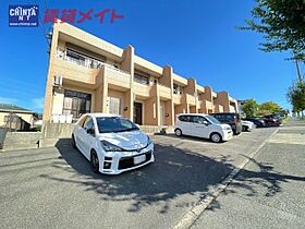 ルミエール A ｜ 三重県桑名市野田４丁目（賃貸テラスハウス2LDK・1階・76.25㎡） その1