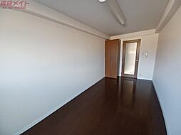 アイルームいなべ大安 3階1Kのリビング/ダイニング