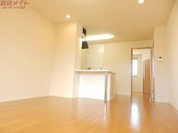 エスティール 2階1LDKのリビング/ダイニング