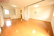 別部屋反転写真です