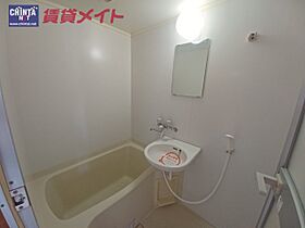 コーポラス日野 10 ｜ 三重県四日市市西日野町（賃貸アパート1LDK・2階・36.00㎡） その5