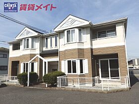 アルファ 201 ｜ 三重県四日市市河原田町（賃貸アパート2LDK・1階・59.50㎡） その1