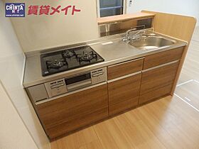 ウッドベル 106 ｜ 三重県四日市市新正１丁目（賃貸アパート1LDK・1階・37.03㎡） その4