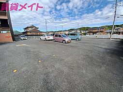 5 / 8
