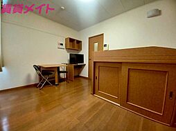 グラン・ノワール 1階1Kのリビング/ダイニング