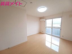 カンフォーラ 1階1DKのリビング/ダイニング