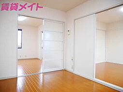 クレアトール菊水 Ｃ棟 2階3DKのリビング/ダイニング