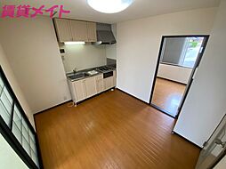 コーポラスたなか A棟 1階3Kのリビング/ダイニング