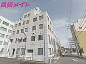 医療法人石田会石田胃腸科病院 947m