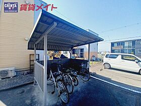 三重県鈴鹿市岡田３丁目（賃貸アパート1R・2階・30.03㎡） その8