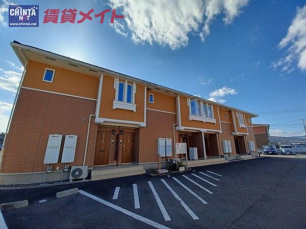 三重県鈴鹿市道伯町(賃貸アパート1LDK・1階・50.23㎡)の写真 その1
