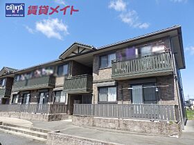 三重県鈴鹿市三日市町（賃貸アパート2LDK・1階・55.44㎡） その1