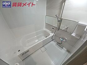 三重県鈴鹿市道伯町（賃貸テラスハウス1LDK・1階・81.74㎡） その5