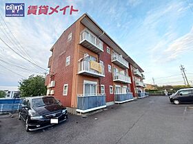 三重県鈴鹿市平田本町２丁目（賃貸アパート1R・3階・29.92㎡） その1