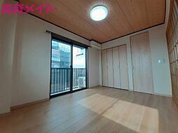 伊勢鉄道 鈴鹿駅 徒歩8分の賃貸アパート 3階2DKのリビング/ダイニング