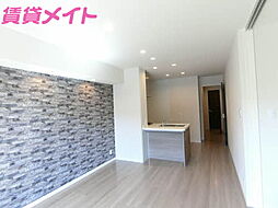 近鉄鈴鹿線 平田町駅 徒歩5分の賃貸アパート 2階1LDKのリビング/ダイニング