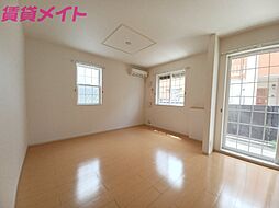 近鉄名古屋線 伊勢若松駅 徒歩5分の賃貸アパート 1階1LDKのリビング/ダイニング