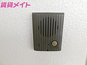 同型反転部屋写真です。