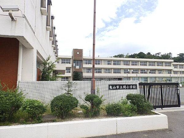 画像19:亀山市立関小学校