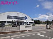 亀山市立亀山中学校 2223m