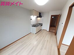 ブルースカイマンション 1階3DKのリビング/ダイニング