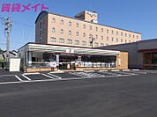 セブンイレブン亀山東御幸町店 189m