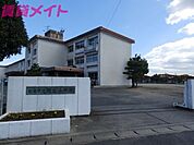 鈴鹿市立明生小学校 1943m