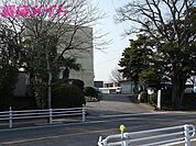 鈴鹿市立創徳中学校 884m